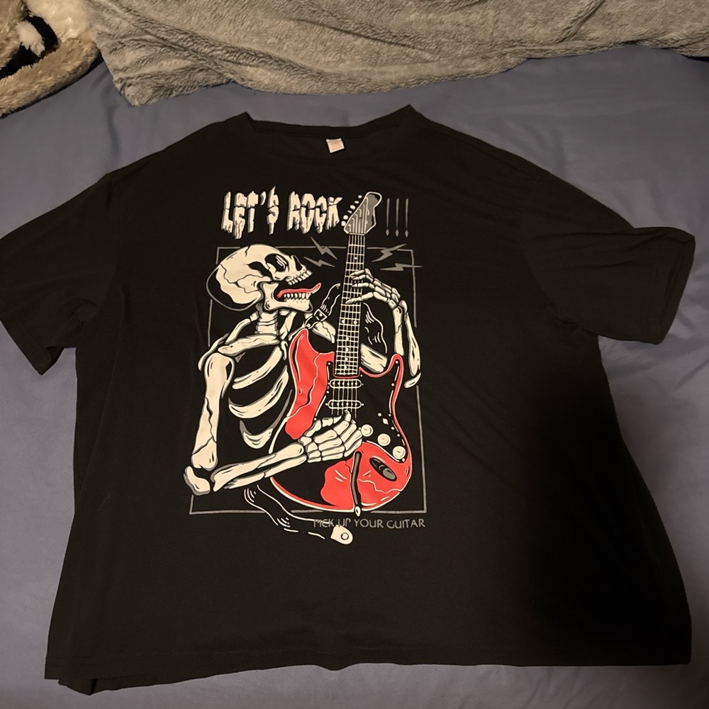 Black Graphic Men's T-Shirt